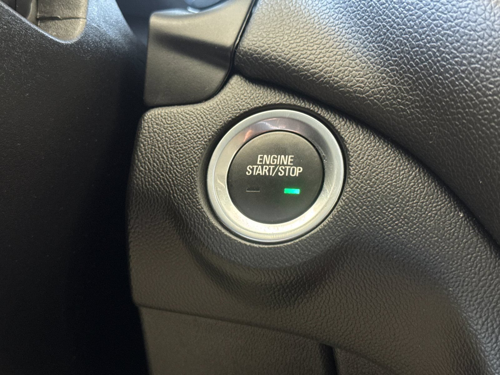 Used 2019 Chevrolet Equinox LT AWD/4WD image 25