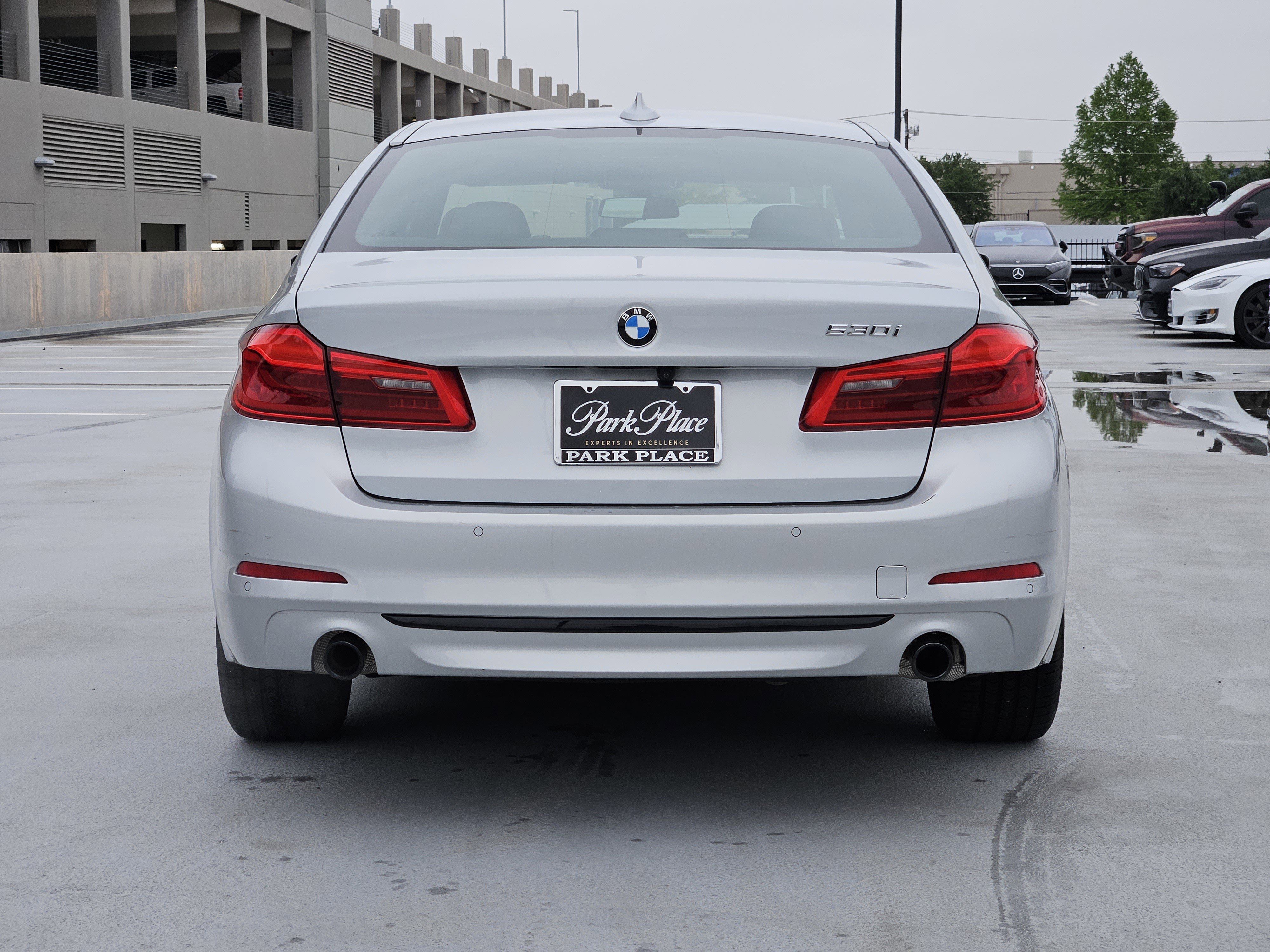 Used 2020 BMW 530i w/ Premium Package RWD image 8