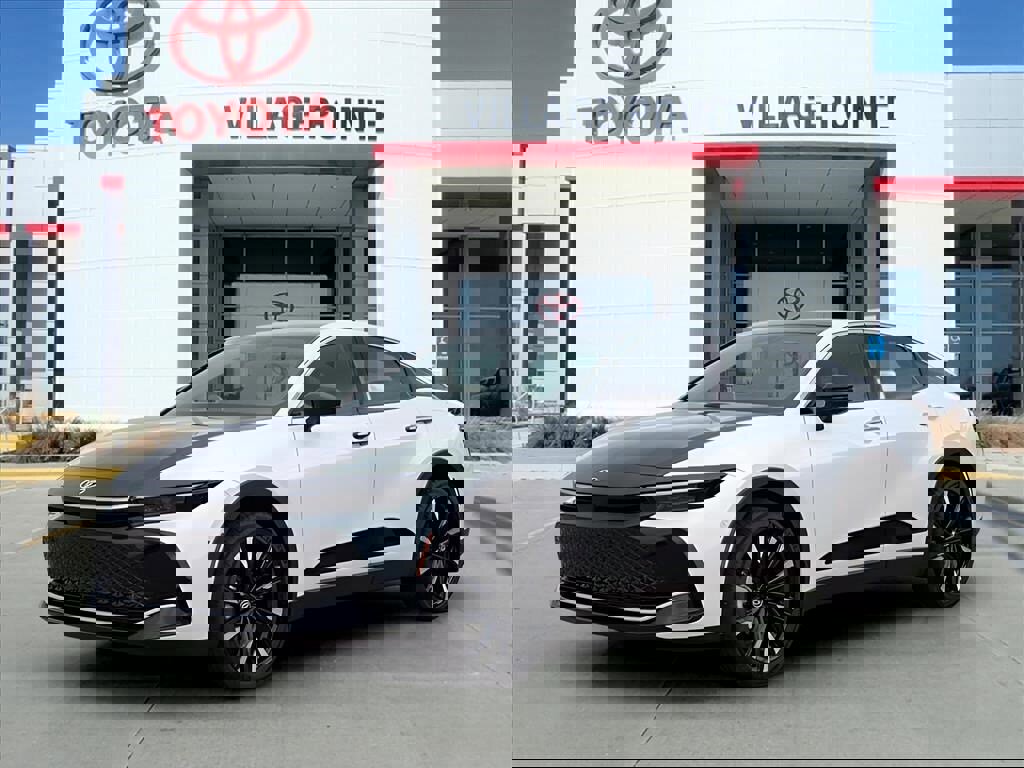 New 2025 Toyota Crown Platinum