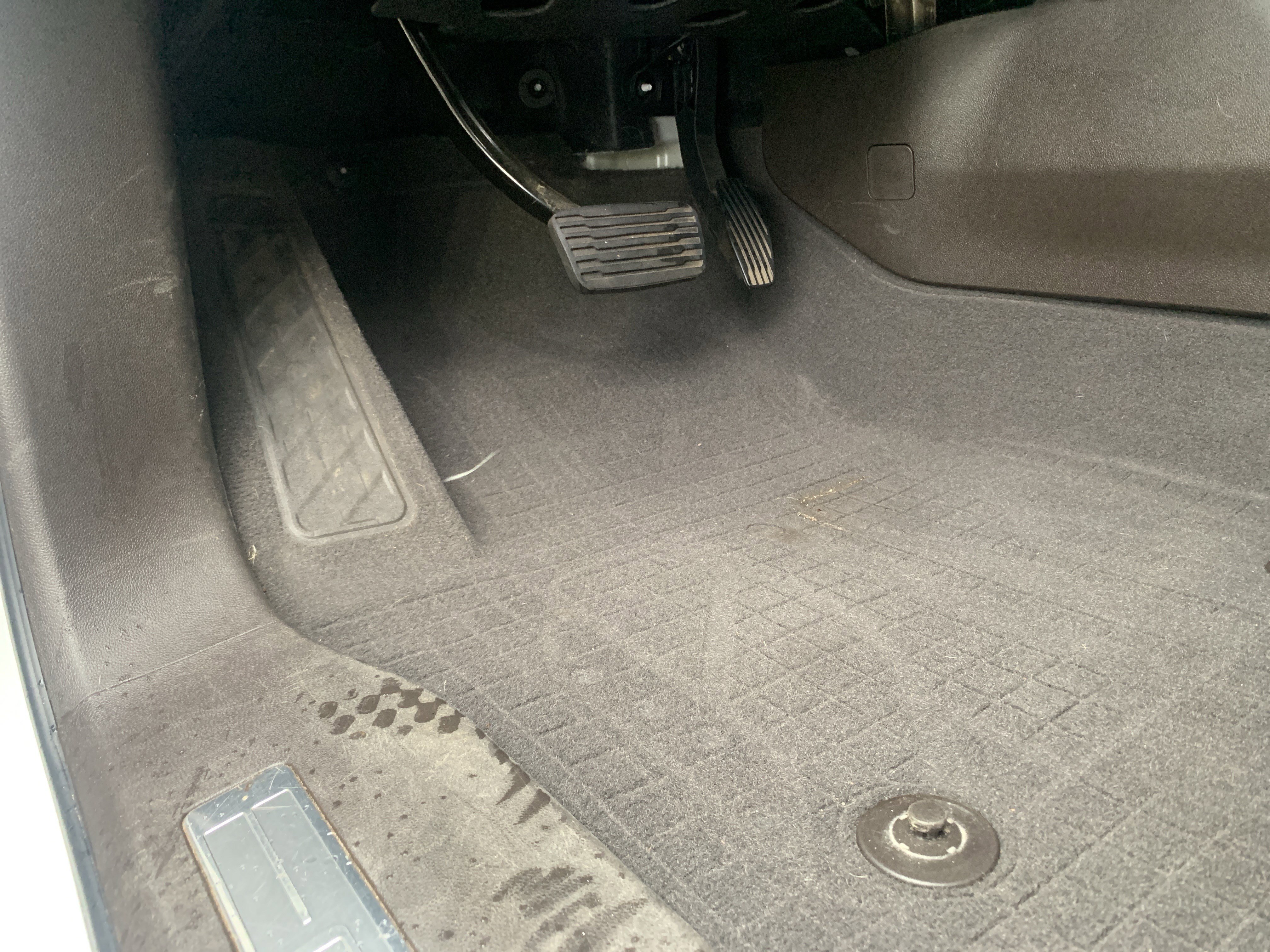 Used 2021 Chevrolet Tahoe Z71 w/ Z71 Off-Road Package image 17