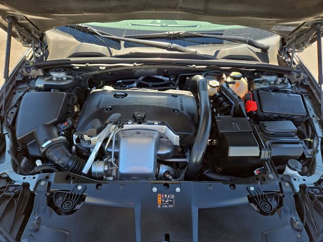 Used 2018 Buick Regal Essence w/ Driver Confidence Package #1 AWD/4WD image 38
