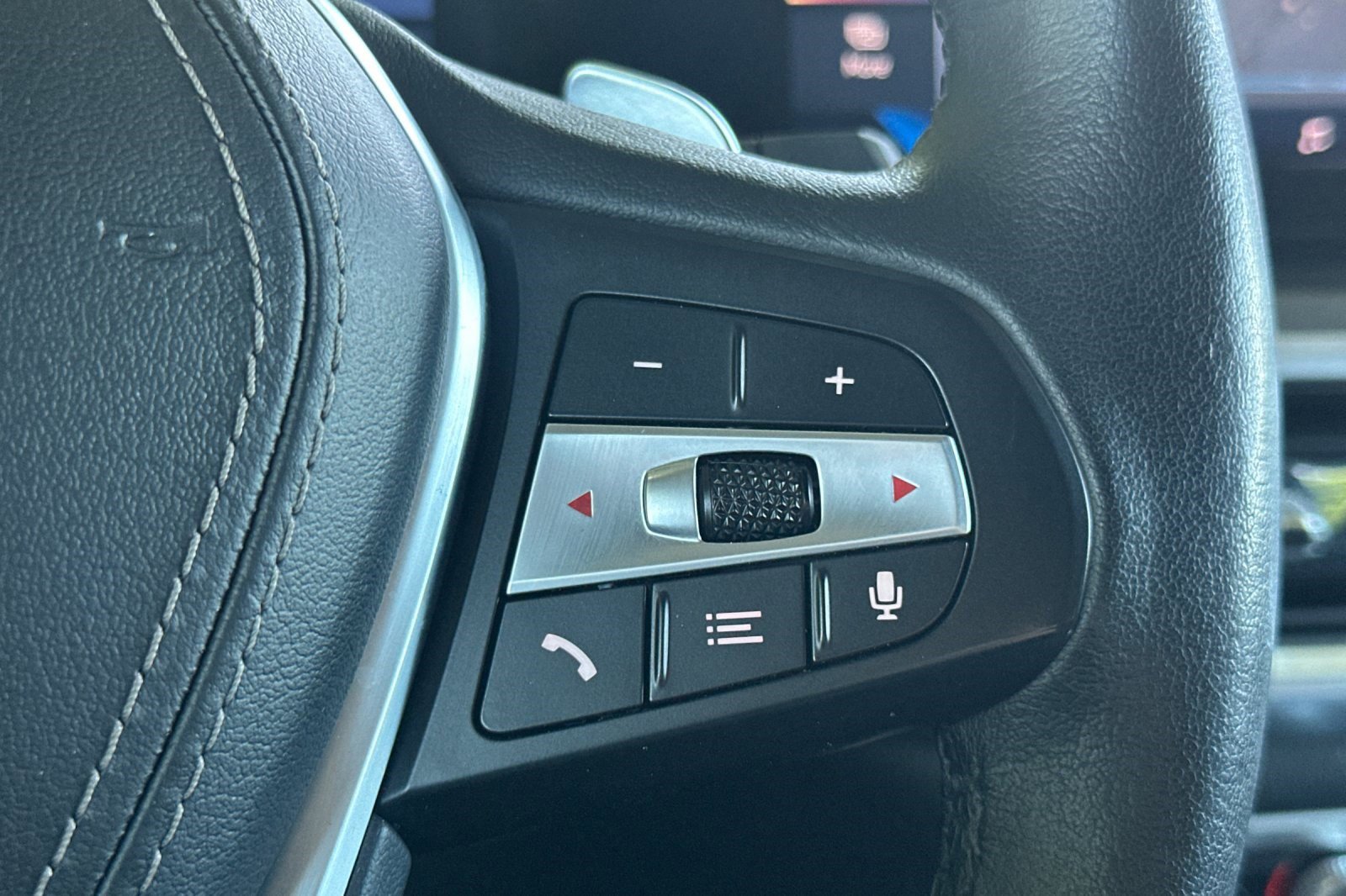 Certified 2024 BMW X5 xDrive40i w/ Parking Assistance Package image 30