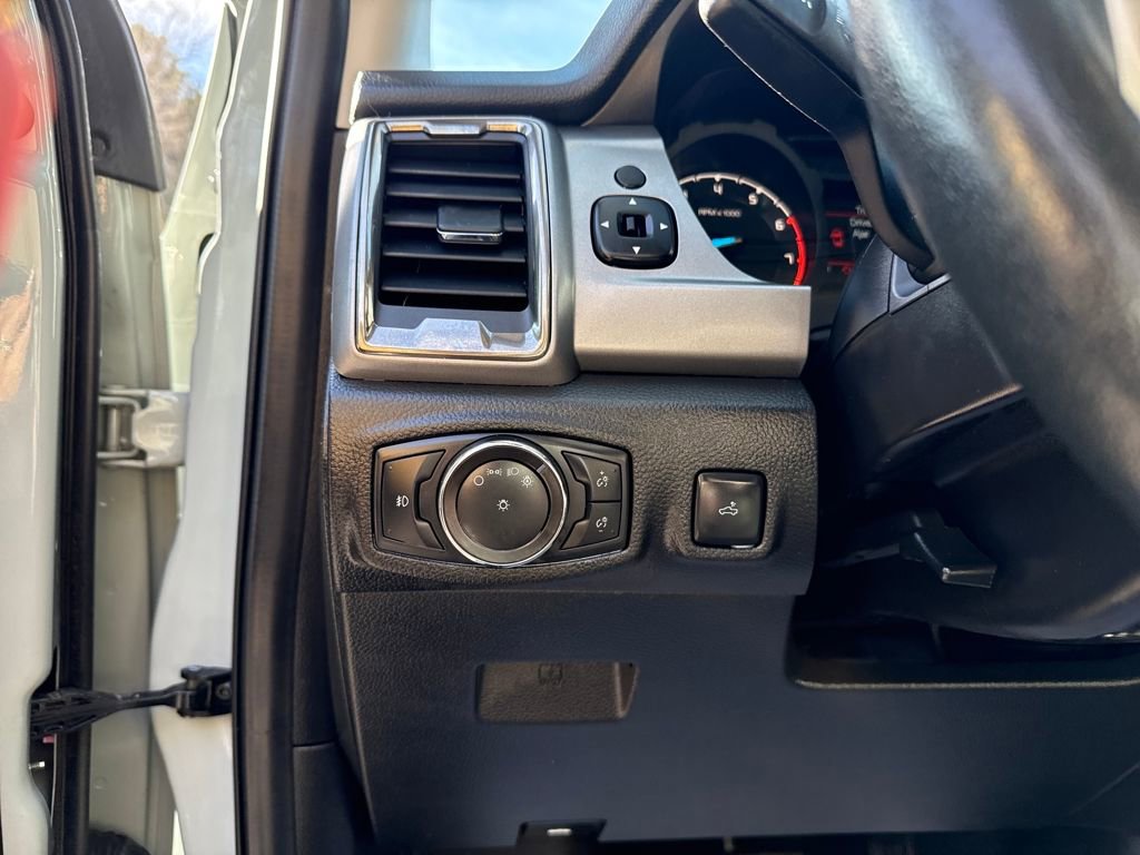 Certified 2022 Ford Ranger XLT w/ Equipment Group 301A Mid image 13