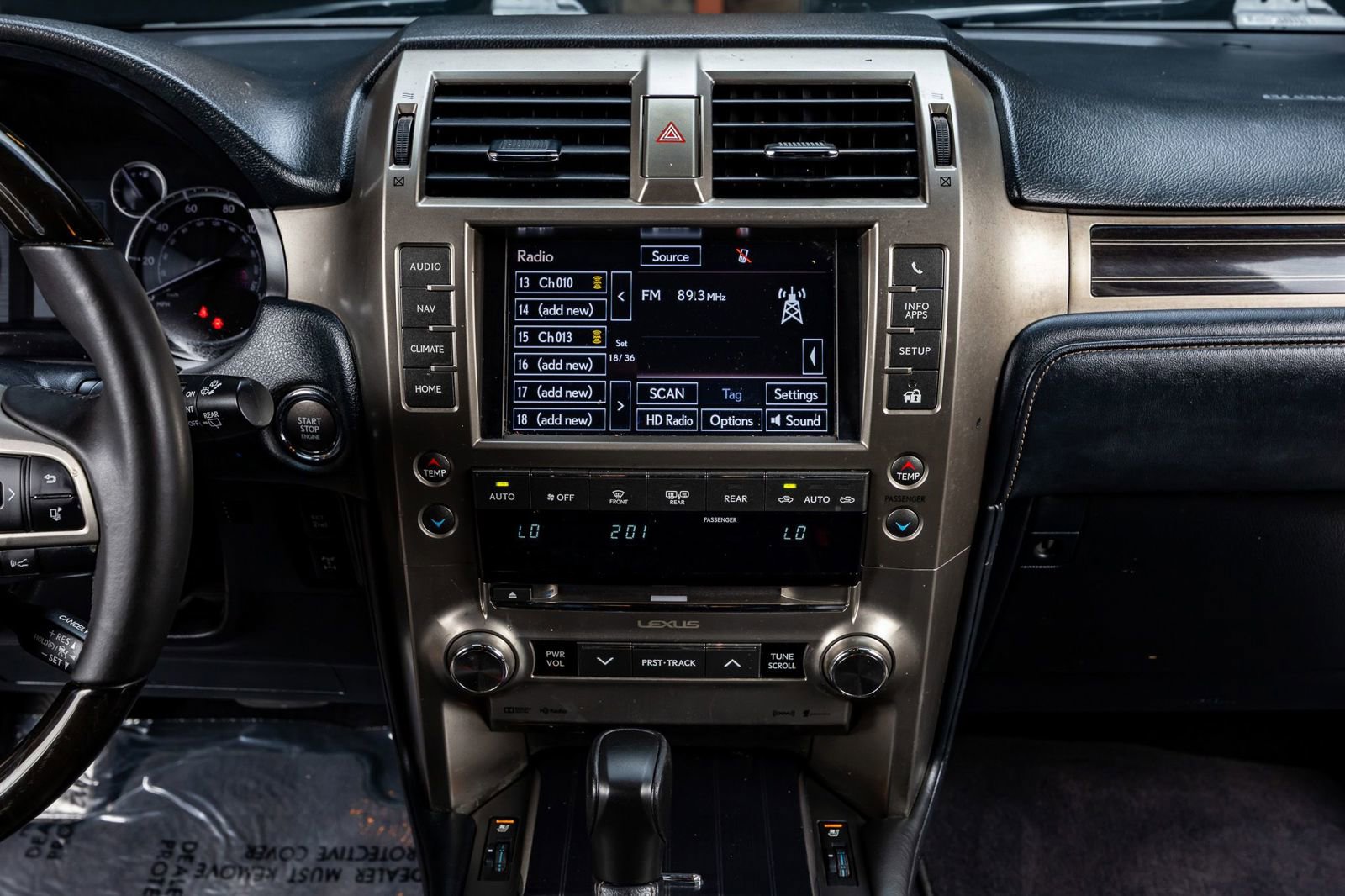 Used 2020 Lexus GX 460 Premium w/ Premium Package AWD/4WD image 24