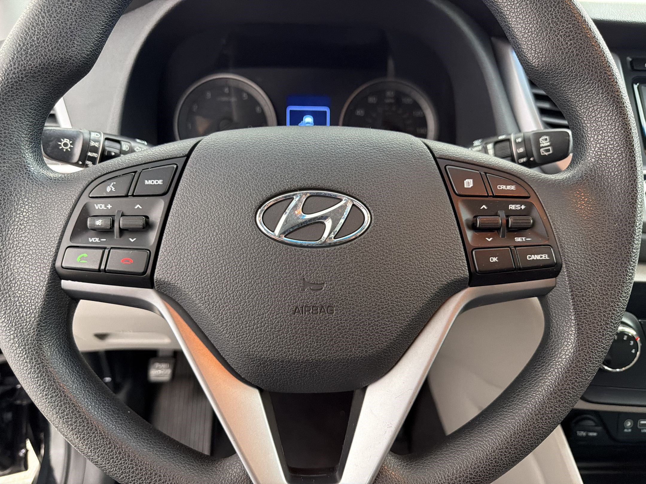 Used 2016 Hyundai Tucson SE w/ Option Group 02 FWD image 16