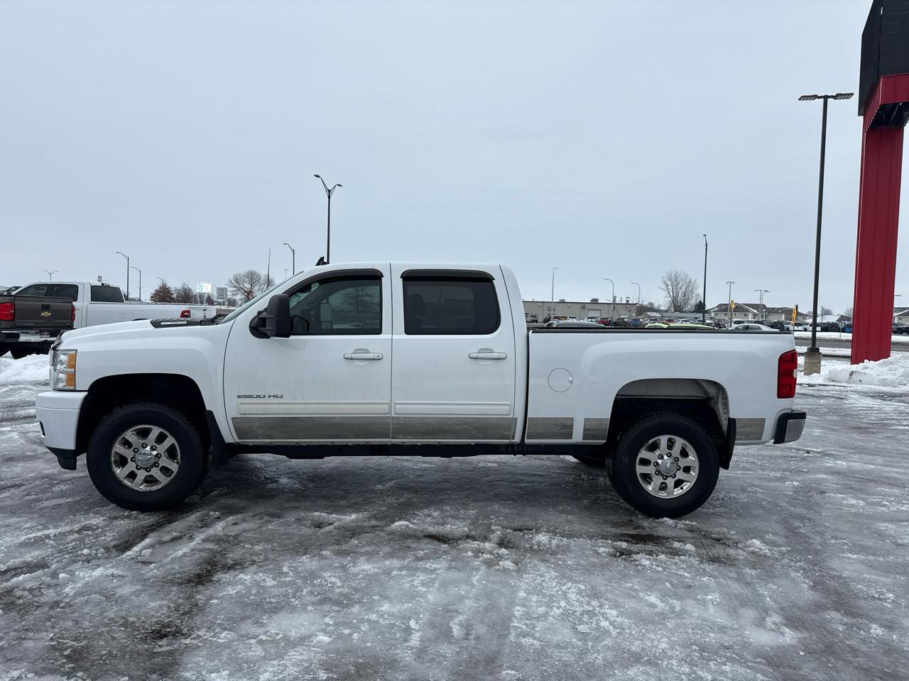Used 2014 Chevrolet Silverado 2500 LT w/ Z71 Appearance Package image 6