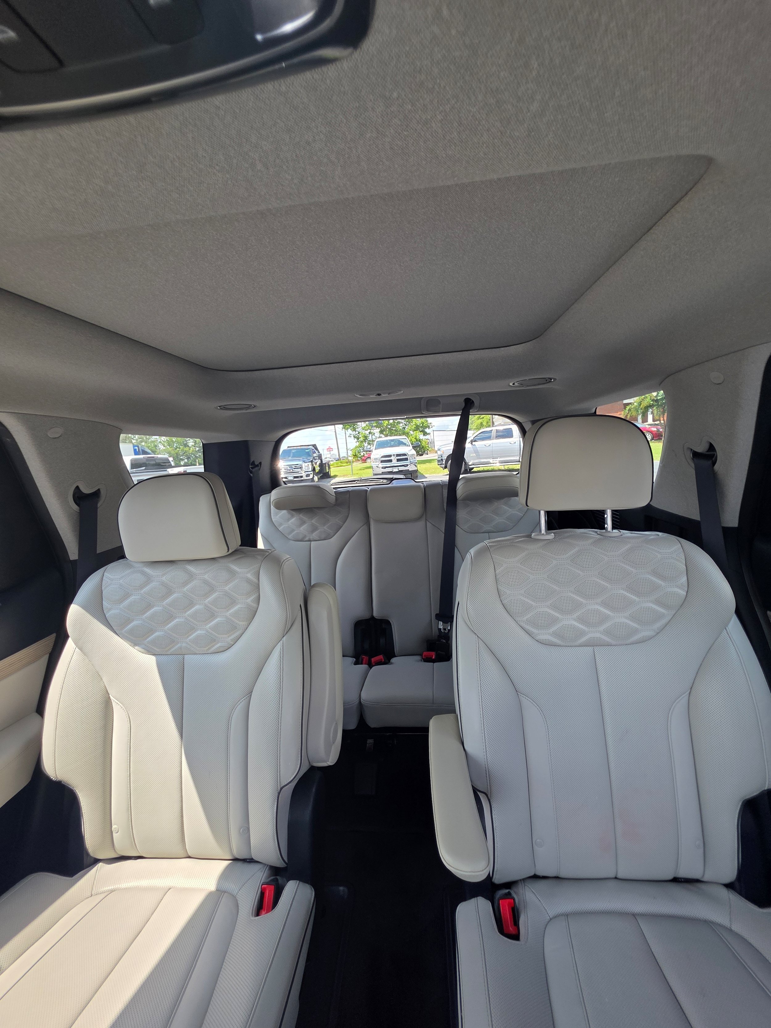 Used 2021 Hyundai Palisade Limited w/ Cargo Package AWD/4WD image 27