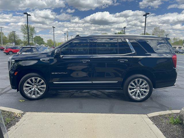 Used 2024 GMC Yukon Denali w/ Max Trailering Package AWD/4WD image 4