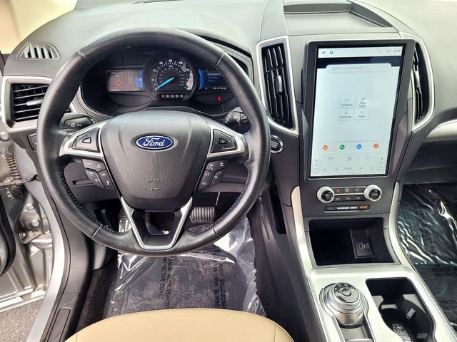 Certified 2022 Ford Edge SEL w/ Convenience Package AWD/4WD image 9