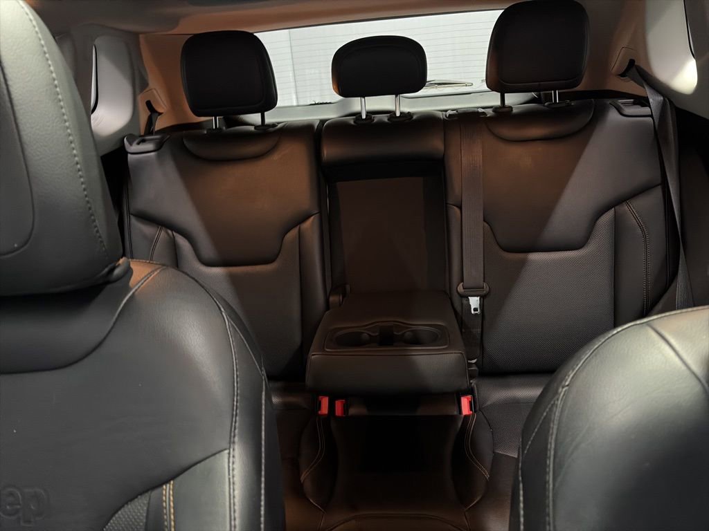 Used 2017 Jeep Compass Limited AWD/4WD image 16