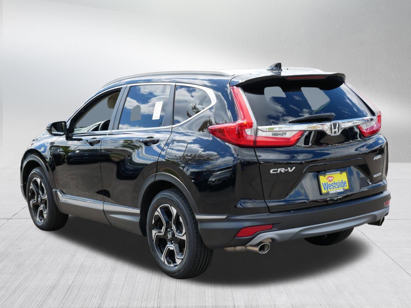 Used 2018 Honda CR-V Touring image 5