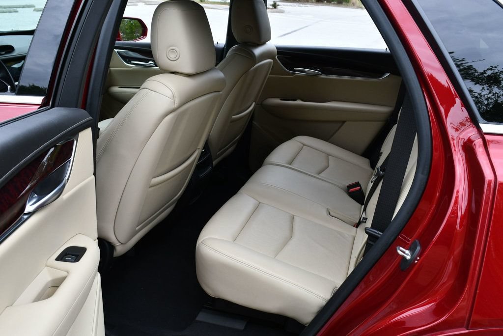 Used 2019 Cadillac XT5 Luxury FWD image 40