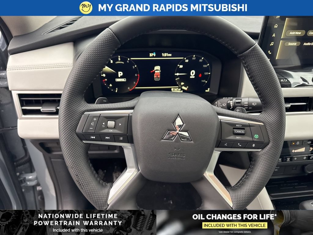 New 2026 Mitsubishi Outlander SE AWD/4WD image 19