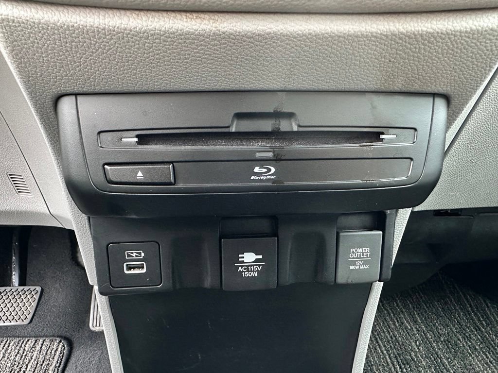 Used 2022 Honda Odyssey Elite image 38