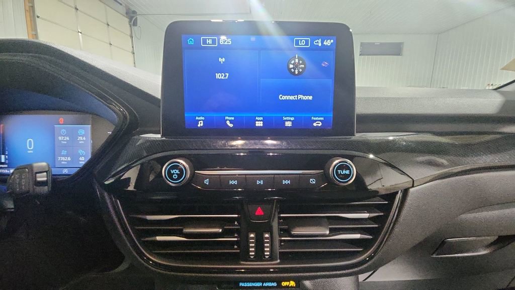 Used 2024 Ford Escape ST-Line Select w/ Class II Trailer Tow Package image 20