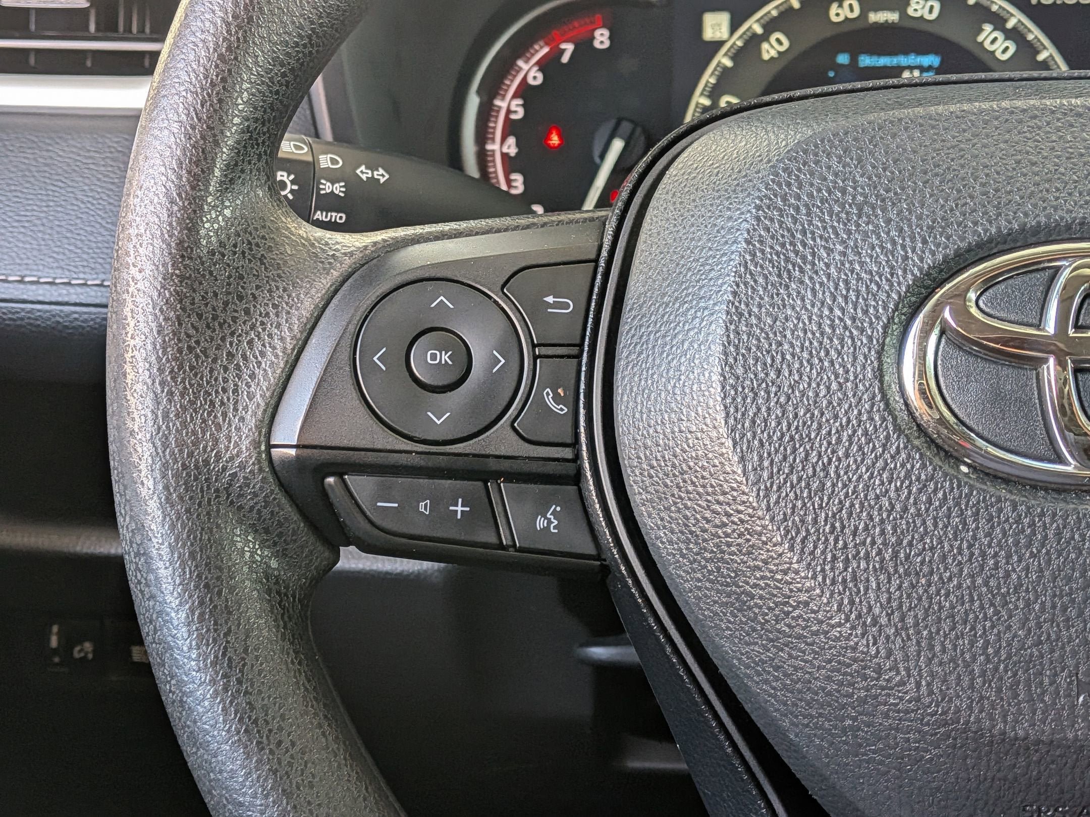 Certified 2024 Toyota RAV4 XLE AWD/4WD image 15