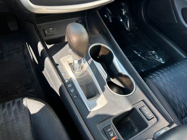 Used 2017 Nissan Altima 2.5 SV w/ Convenience Package image 24