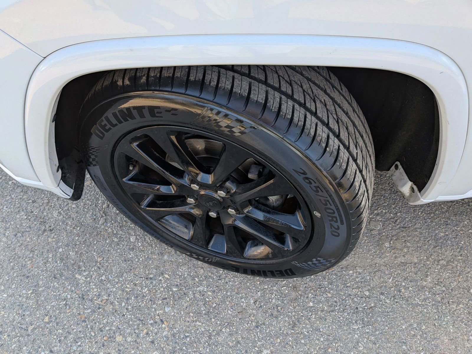 Used 2019 Jeep Grand Cherokee Altitude image 10