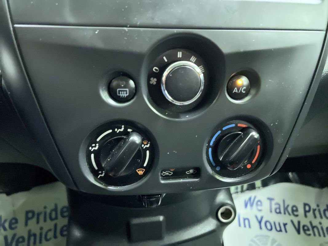 Used 2017 Nissan Versa S Plus FWD image 21