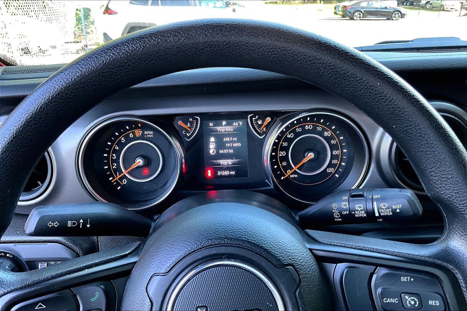 Used 2022 Jeep Wrangler Unlimited Sport AWD/4WD image 26