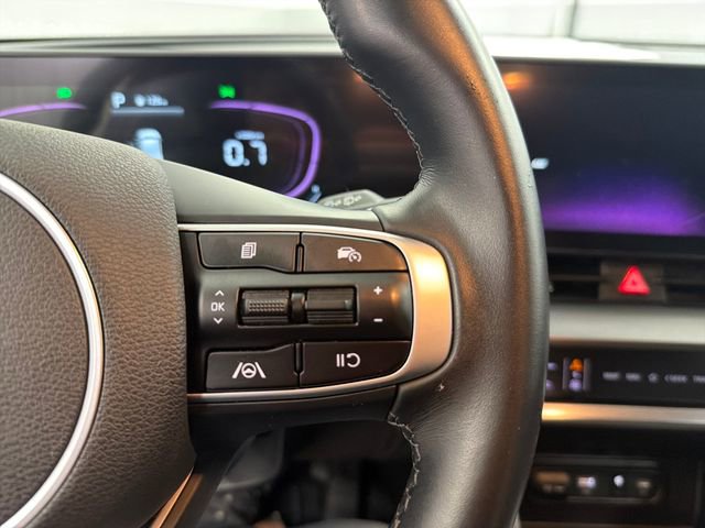 Certified 2023 Kia Sportage EX FWD image 39