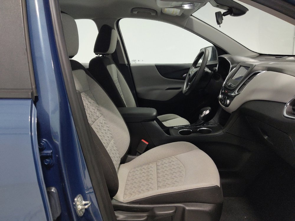 Used 2024 Chevrolet Equinox LS AWD/4WD image 21