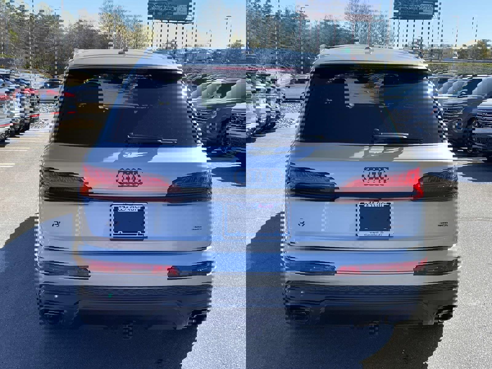 Used 2025 Audi Q7 3.0T Premium Plus w/ Premium Plus Package image 6