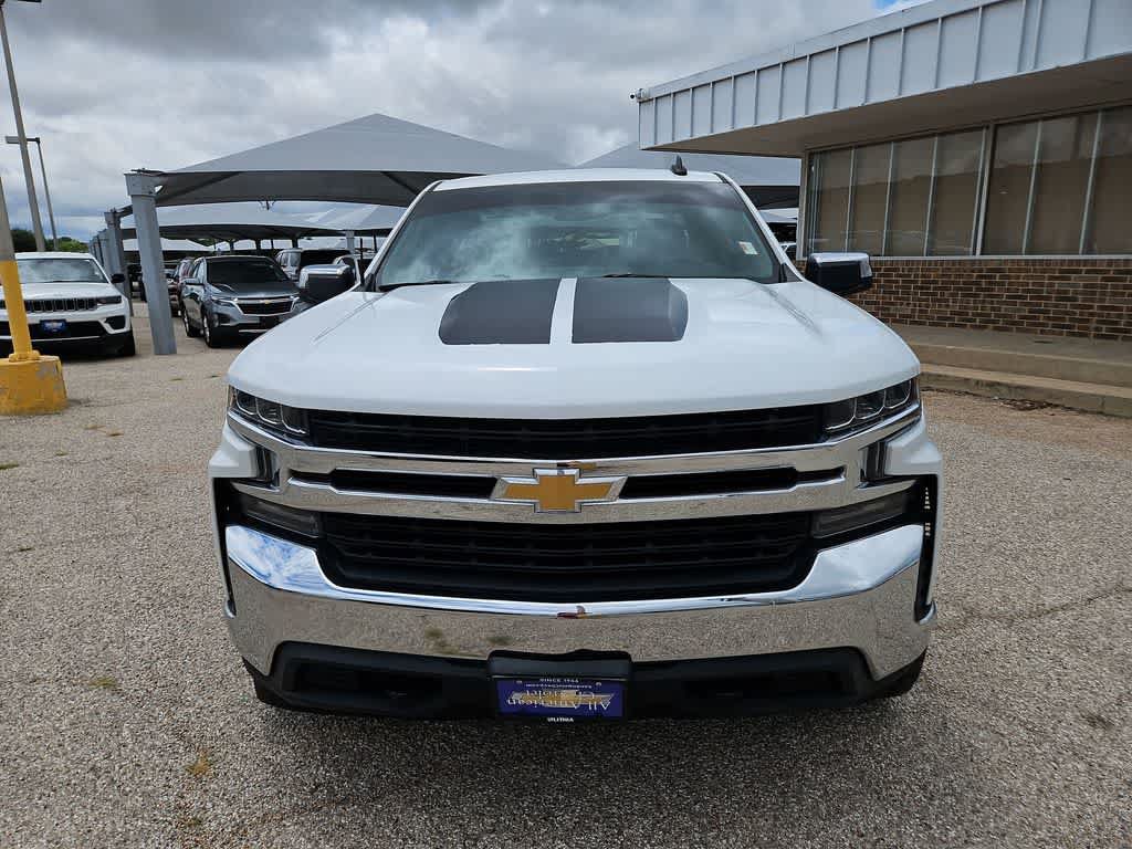 Used 2020 Chevrolet Silverado 1500 LT w/ Trailering Package AWD/4WD image 3