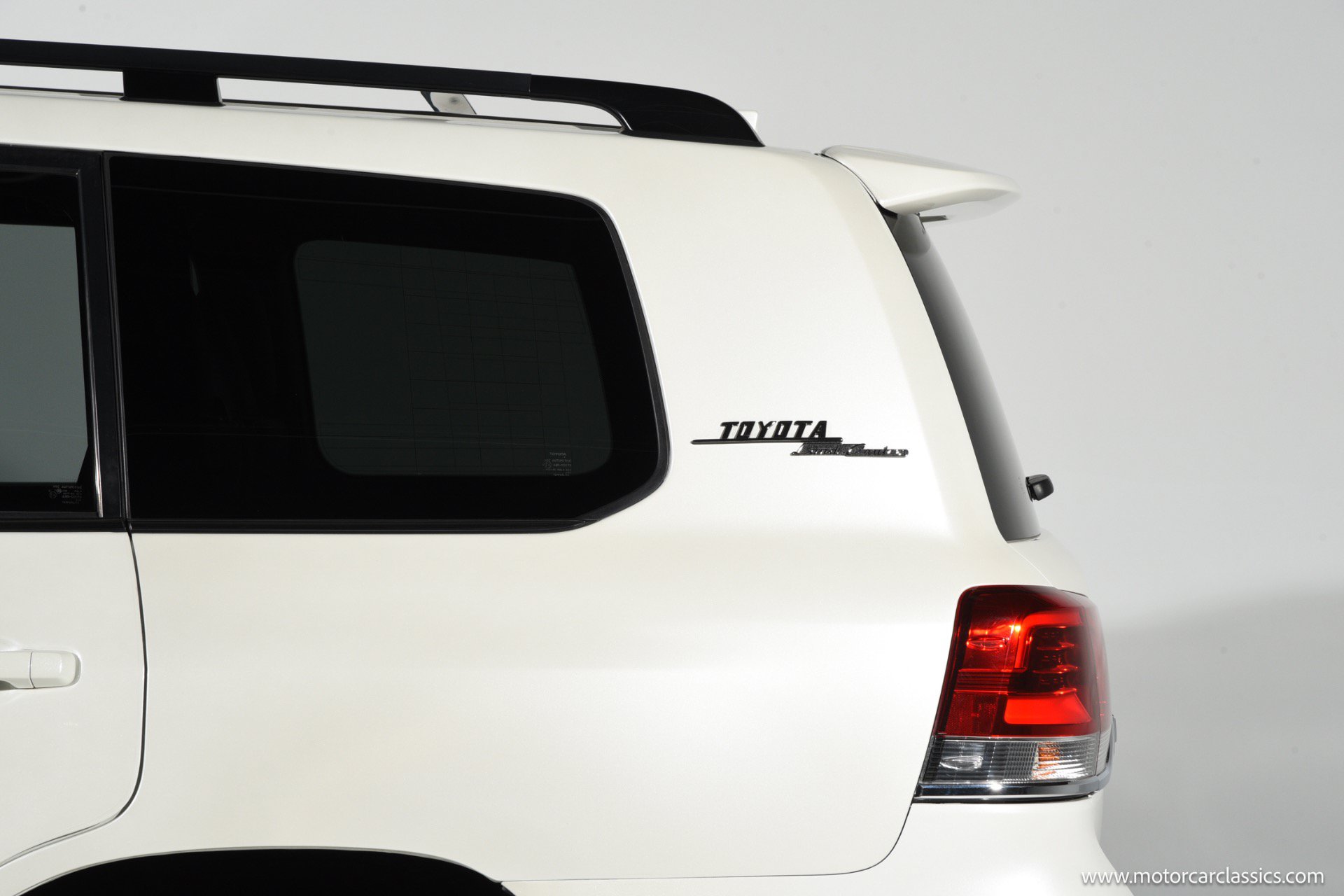 Used 2021 Toyota Land Cruiser Heritage Edition AWD/4WD image 18