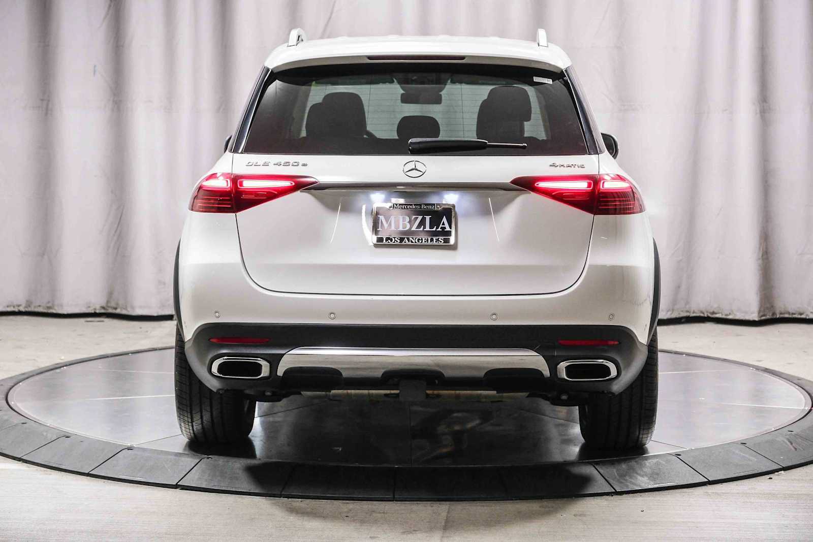Certified 2024 Mercedes-Benz GLE 450e 4MATIC image 3