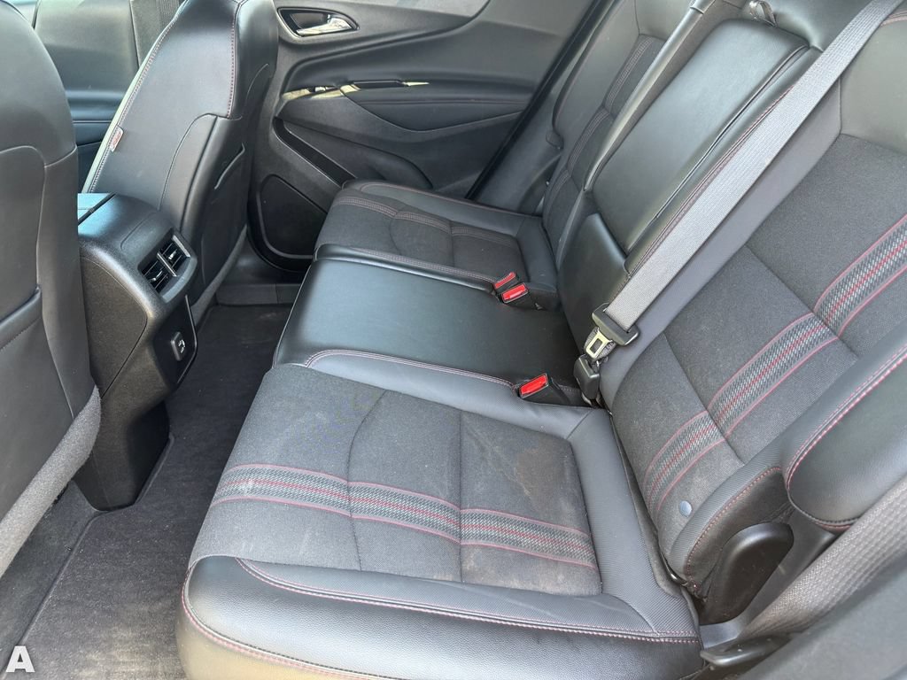 Used 2022 Chevrolet Equinox RS FWD image 11