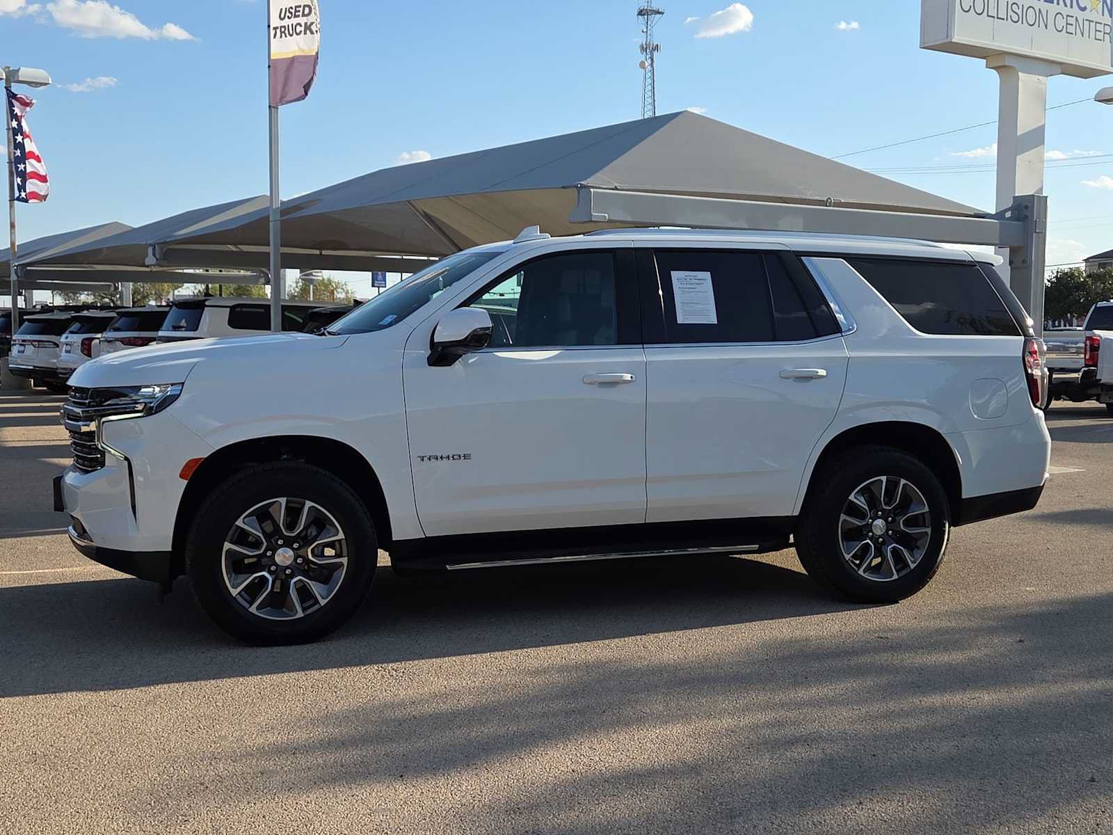 Used 2024 Chevrolet Tahoe LT w/ Luxury Package RWD image 5