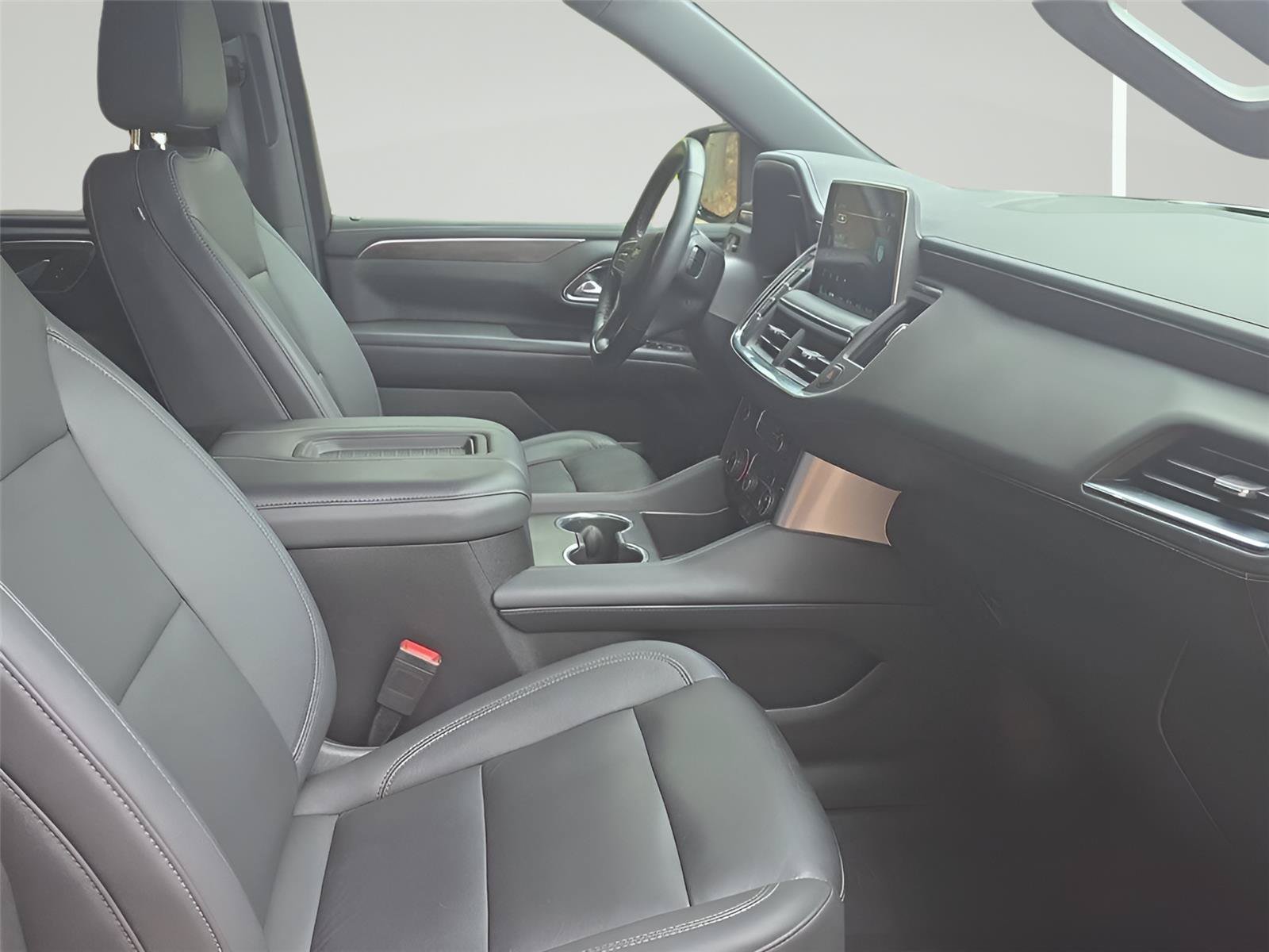Used 2023 Chevrolet Tahoe LT w/ Luxury Package AWD/4WD image 14