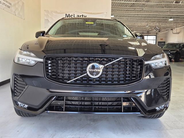 Certified 2024 Volvo XC60 B5 Plus AWD/4WD image 8