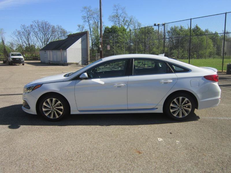 Used 2016 Hyundai Sonata Sport FWD image 3