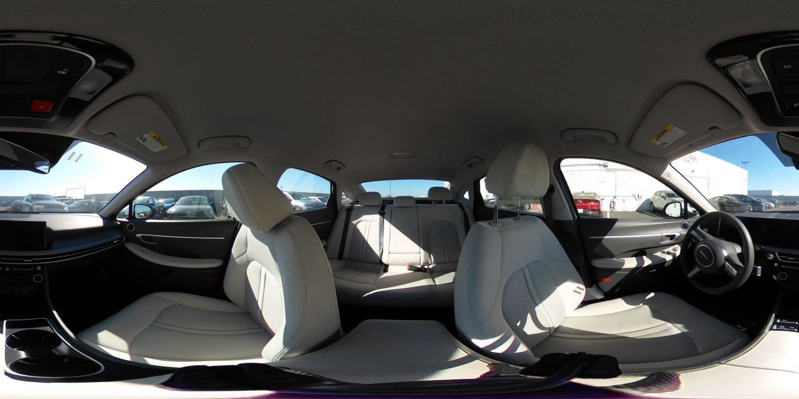 Used 2025 Kia Soul LX w/ LX Technology Package FWD image 40