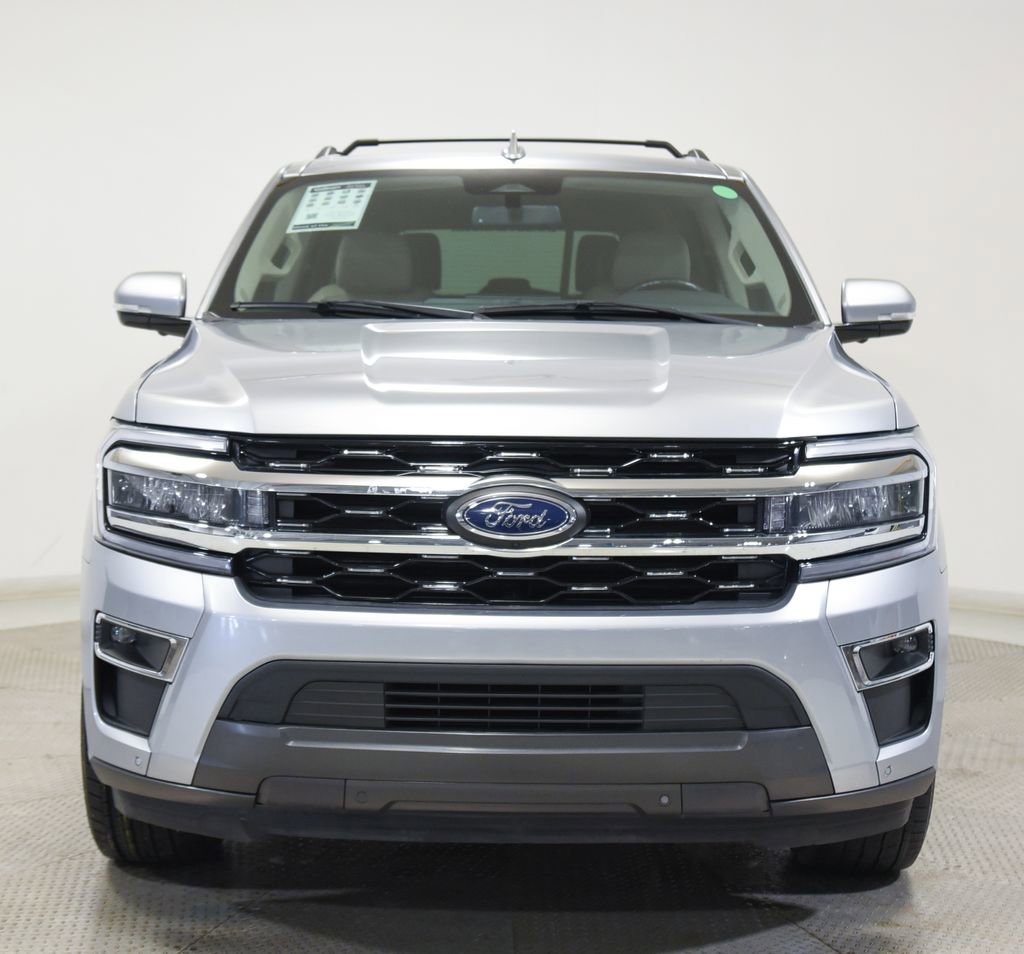 Used 2024 Ford Expedition Limited image 10