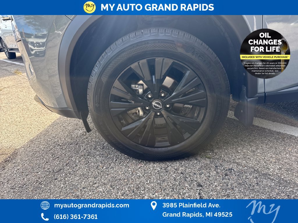 Used 2023 Nissan Rogue SV w/ SV Premium B Package AWD/4WD image 30
