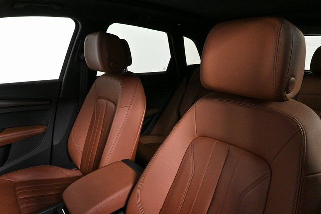 Used 2022 Audi Q5 2.0T Premium Plus image 5