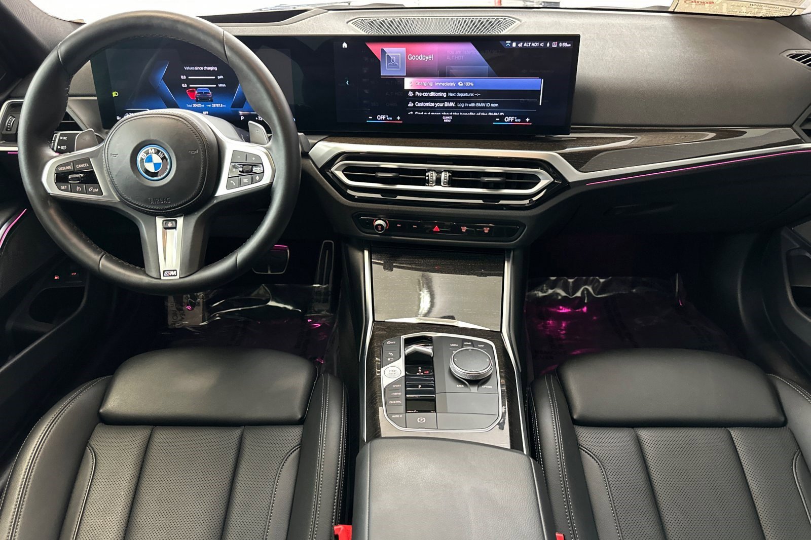 Certified 2023 BMW 330e w/ M Sport Package image 28