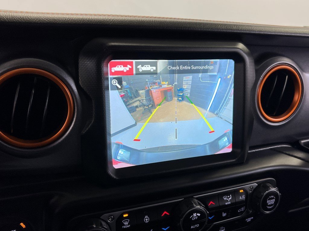 Certified 2022 Jeep Gladiator Mojave w/ LED Lighting Group image 39