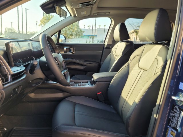 New 2026 Kia Sorento S w/ S Panoramic Sunroof Package FWD image 9