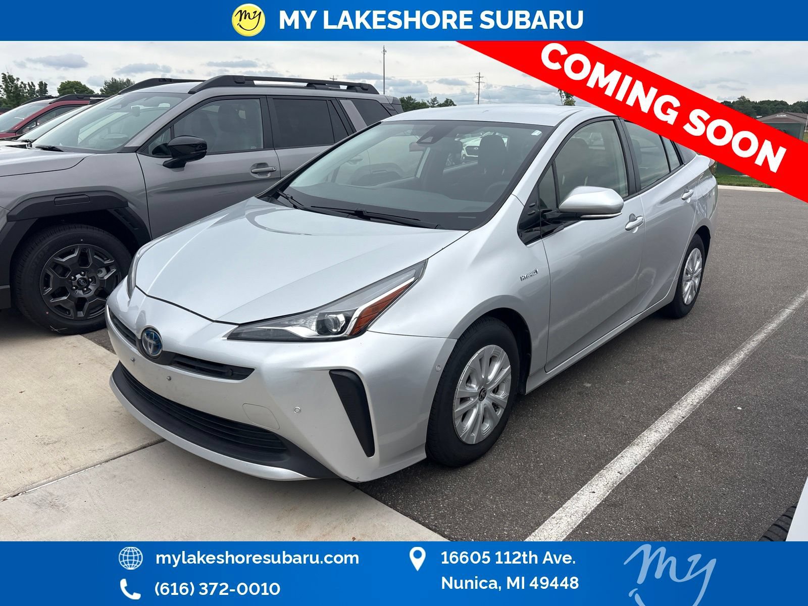 Used 2020 Toyota Prius LE FWD image 3