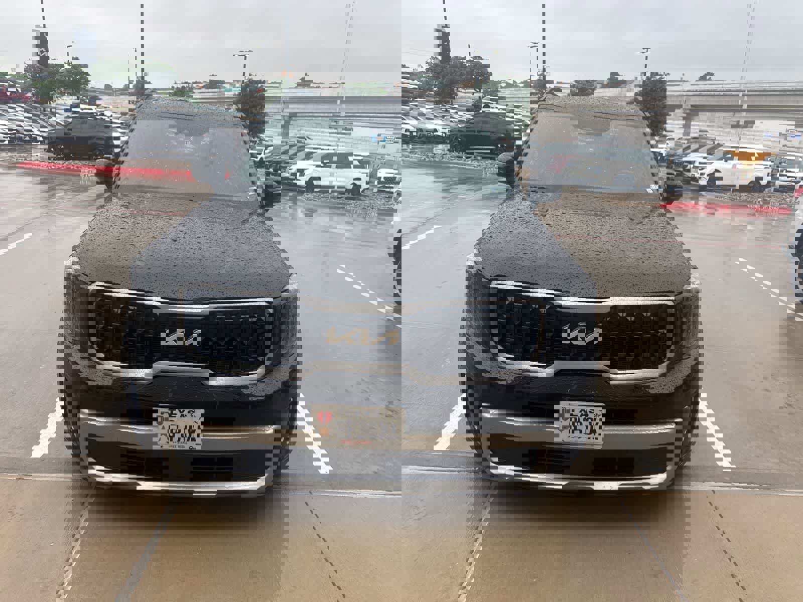 Used 2023 Kia Telluride EX X-Line AWD/4WD image 2