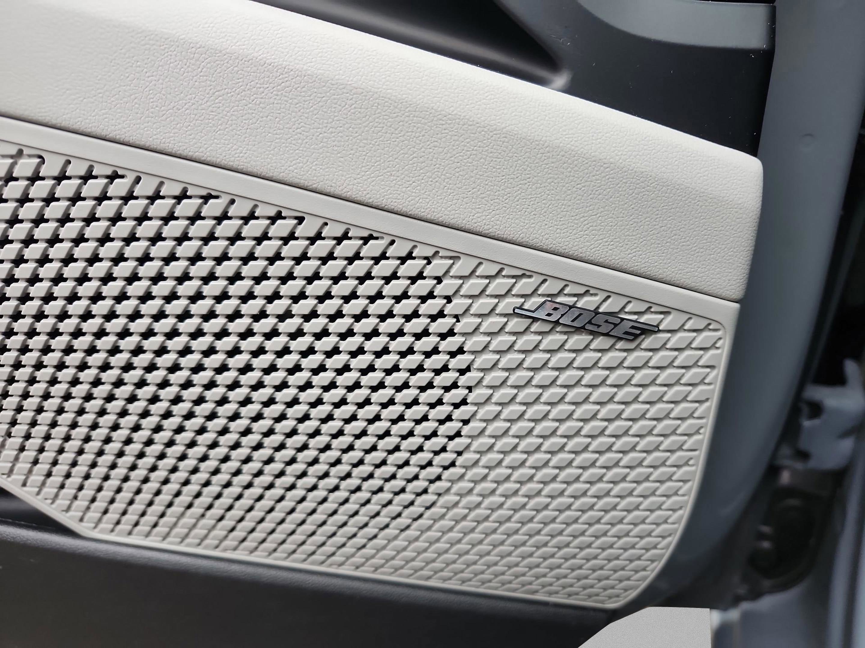 Used 2022 Hyundai Elantra Limited image 26