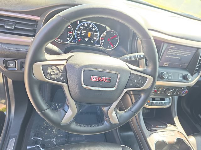 Certified 2023 GMC Acadia Denali w/ Denali Ultimate Package AWD/4WD image 19