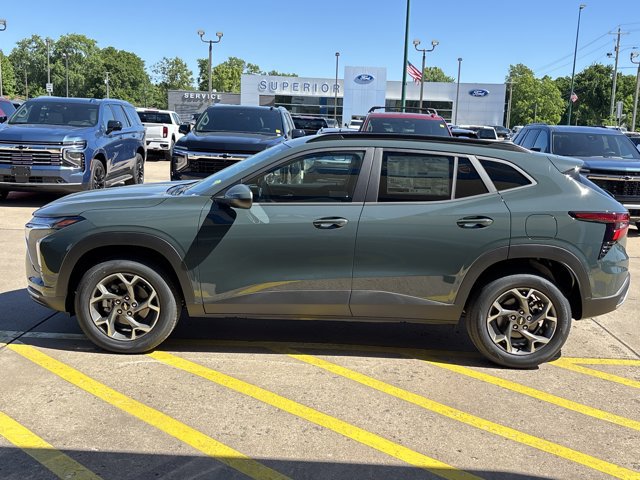New 2026 Chevrolet Trax LT w/ LT Convenience Package FWD image 9
