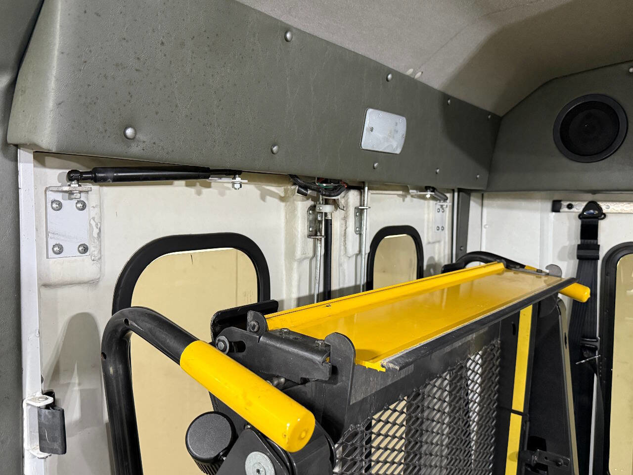 Used 2016 Ford E-350 and Econoline 350 Super Duty w/ Shuttle Bus Prep Package image 67