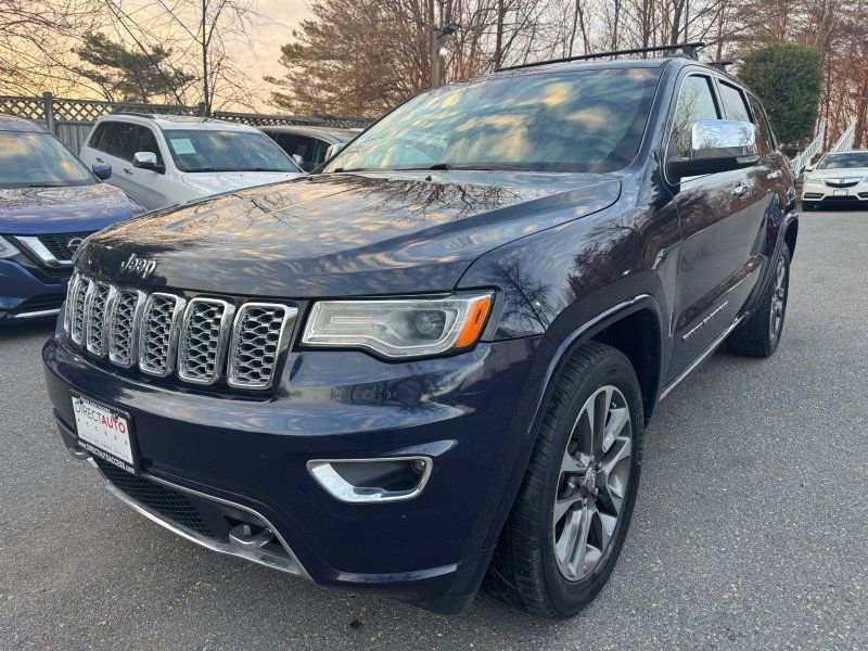 Used 2018 Jeep Grand Cherokee Overland AWD/4WD image 3