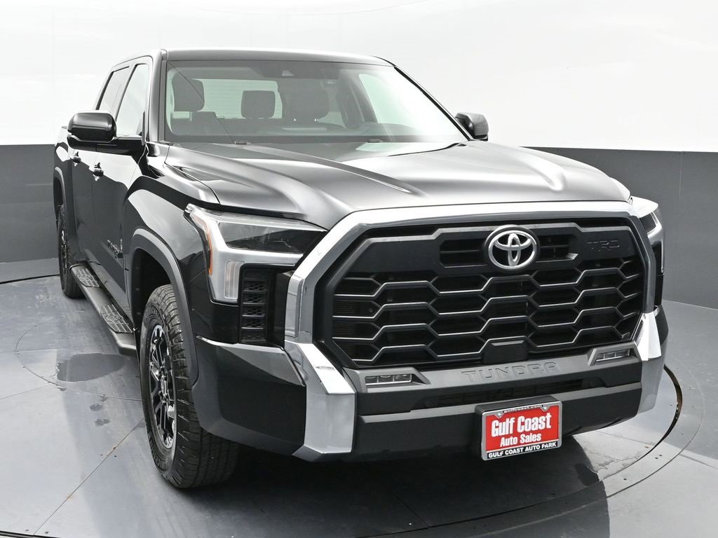 Used 2022 Toyota Tundra SR5 image 3